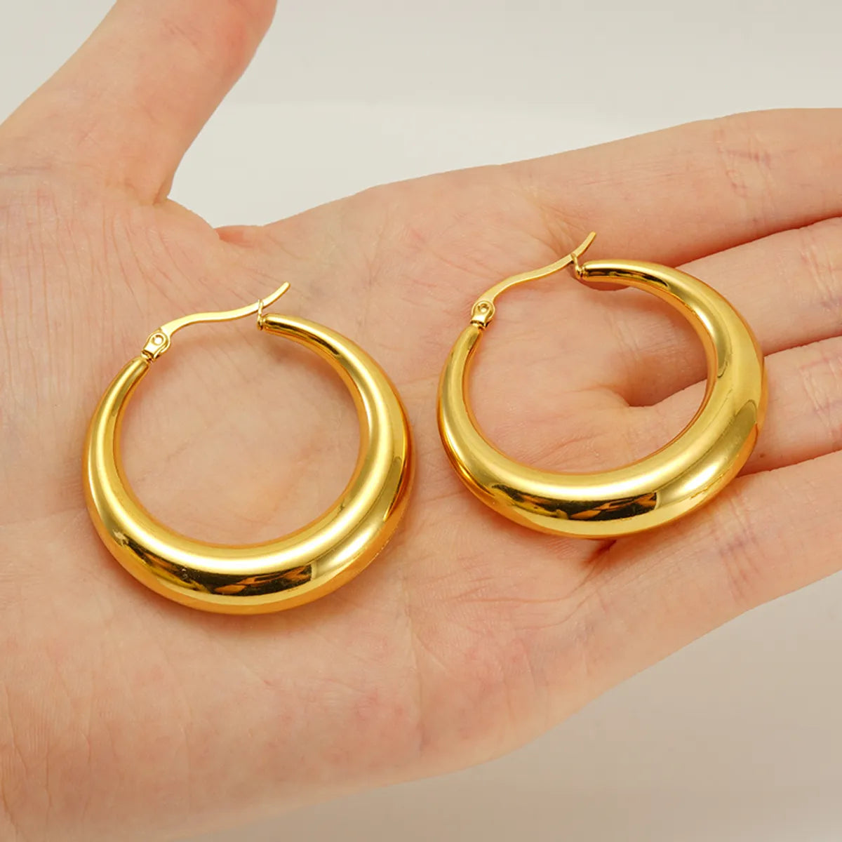 1 Pair Retro Solid Color Plating Stainless Steel 18k Gold Plated Earrings