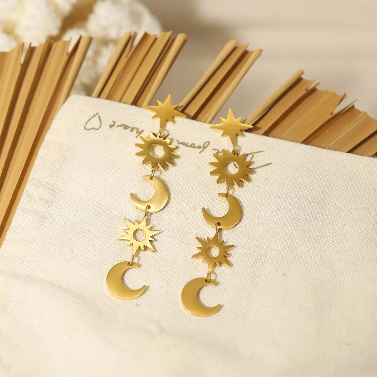 1 Pair Retro Star Moon Plating Inlay Titanium Steel 18k Gold Plated Drop Earrings