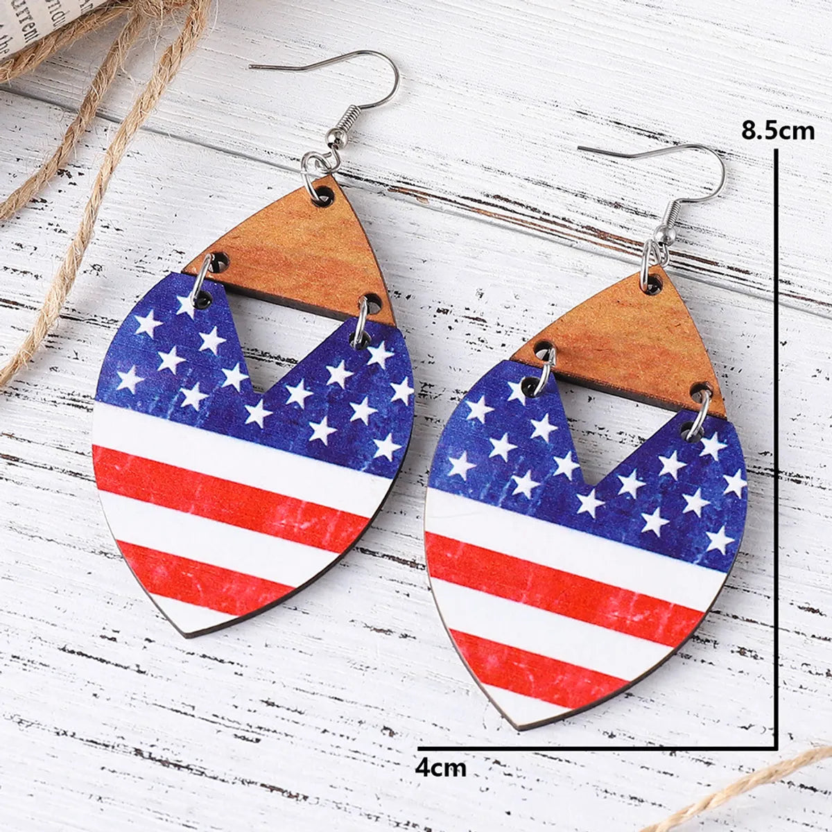 1 Pair Retro Star Wood Drop Earrings