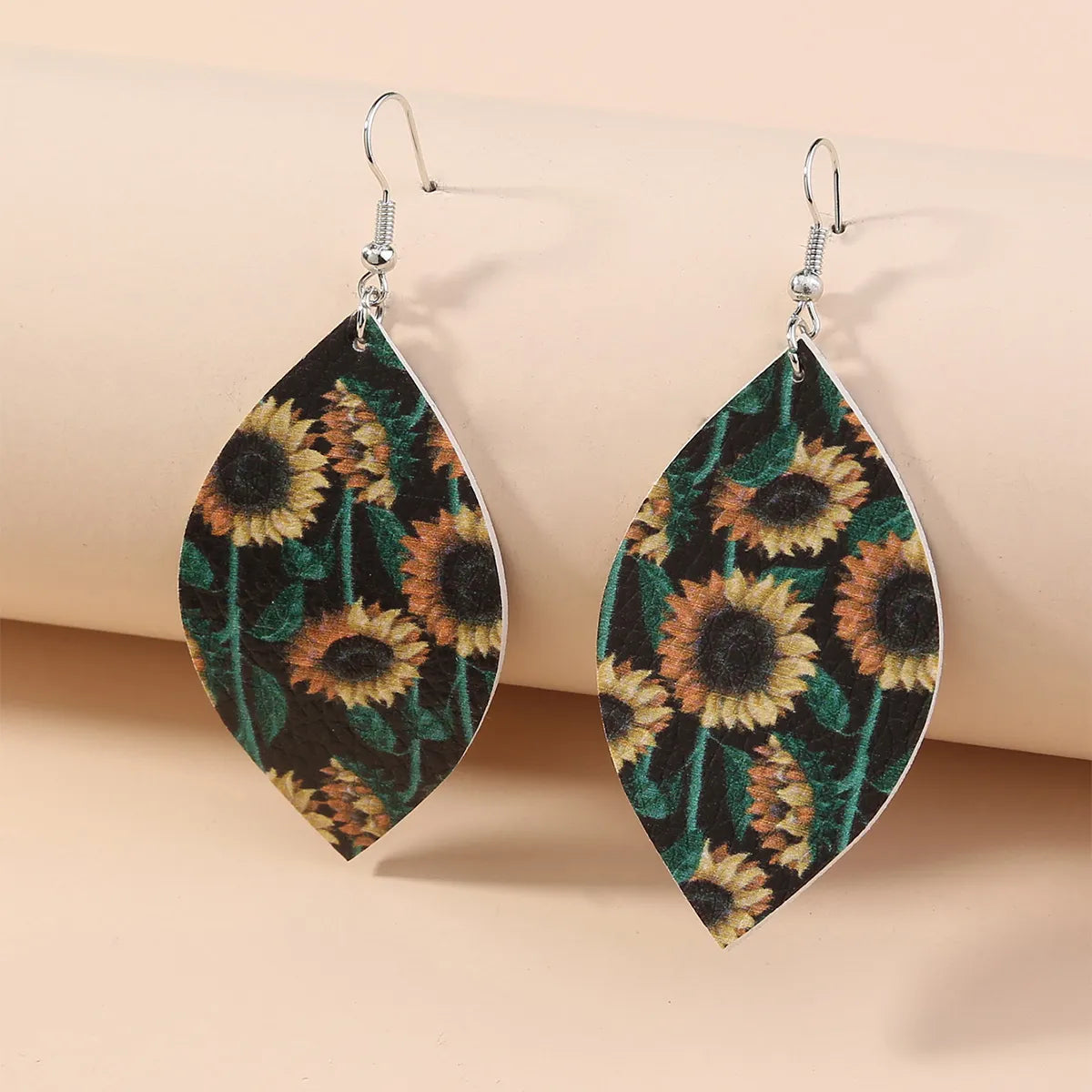 1 Pair Retro Sunflower Fruit Pu Leather Drop Earrings