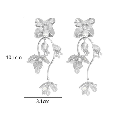 1 Pair Retro Sweet Flower Crystal Inlay Alloy Artificial Pearls Drop Earrings