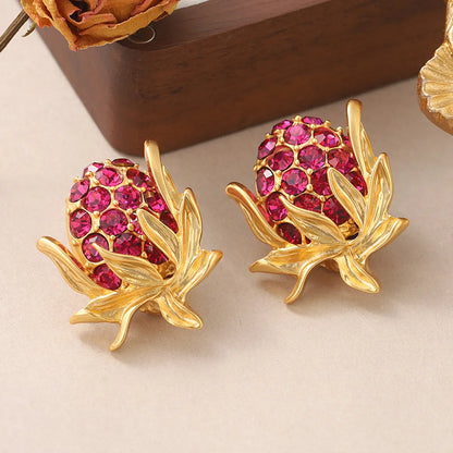 1 Pair Retro Sweet Strawberry Plating Inlay Alloy Rhinestones 18k Gold Plated Ear Studs