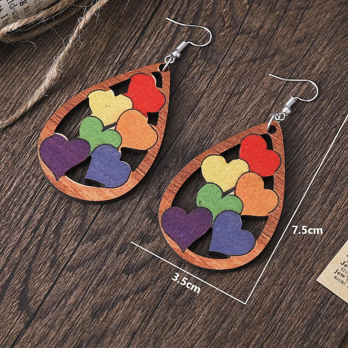 1 Pair Retro Water Droplets Wood Hollow Out Women's Drop Earrings