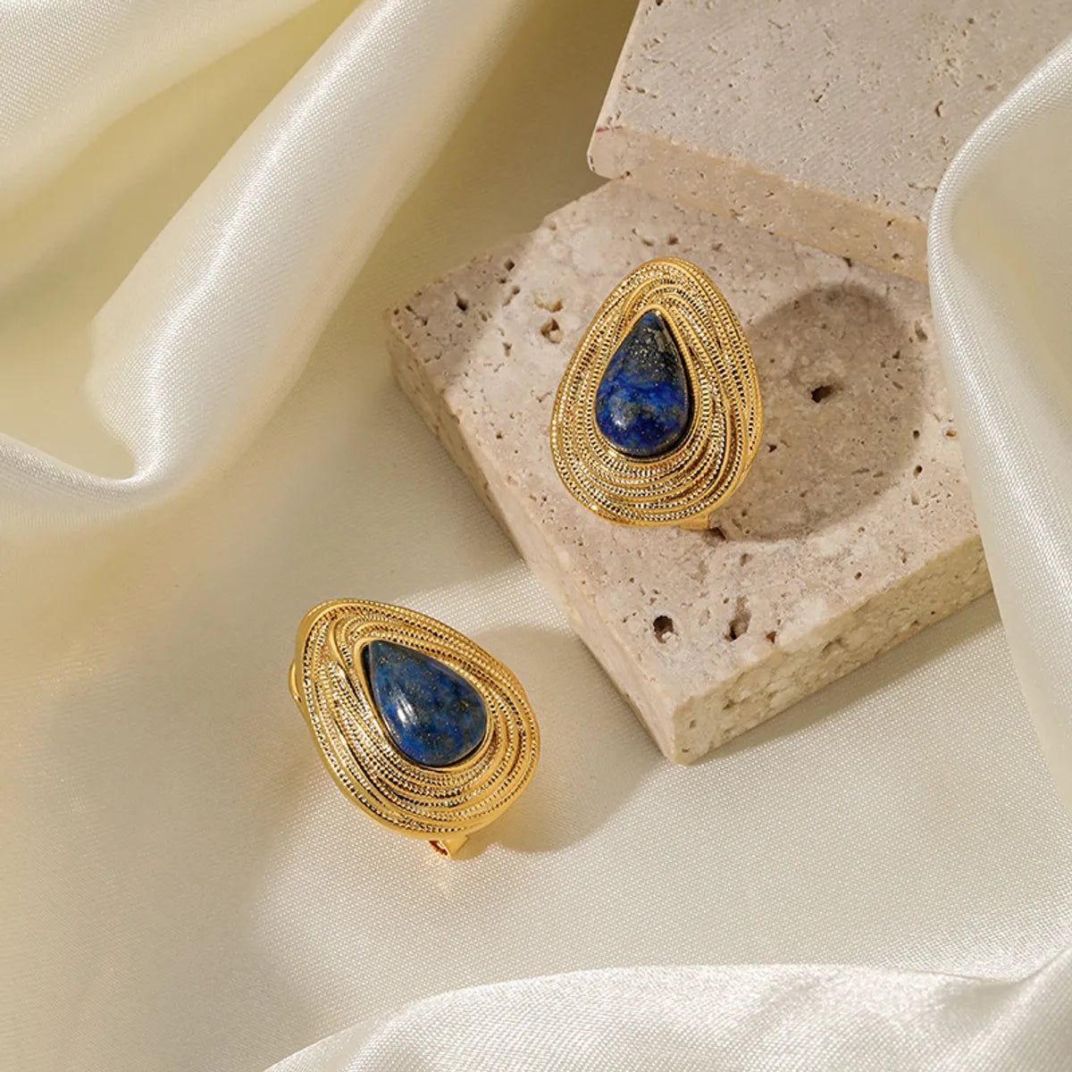 1 Pair Roman Style Streetwear Geometric Plating Inlay Copper Lapis Lazuli 18k Gold Plated Ear Studs