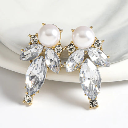 1 Pair Romantic Shiny Leaves Water Droplets Inlay Alloy Gem Pearl Zircon Ear Studs