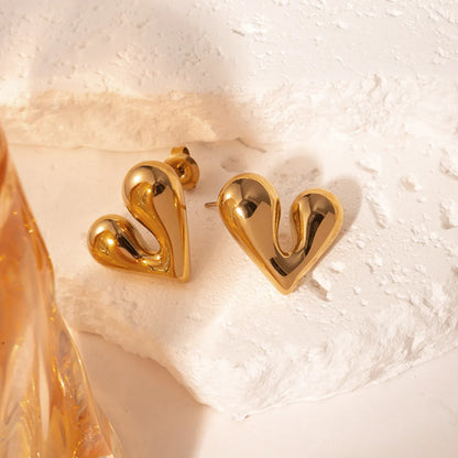 1 Pair Romantic Sweet Heart Shape Stainless Steel Gold Plated Ear Studs