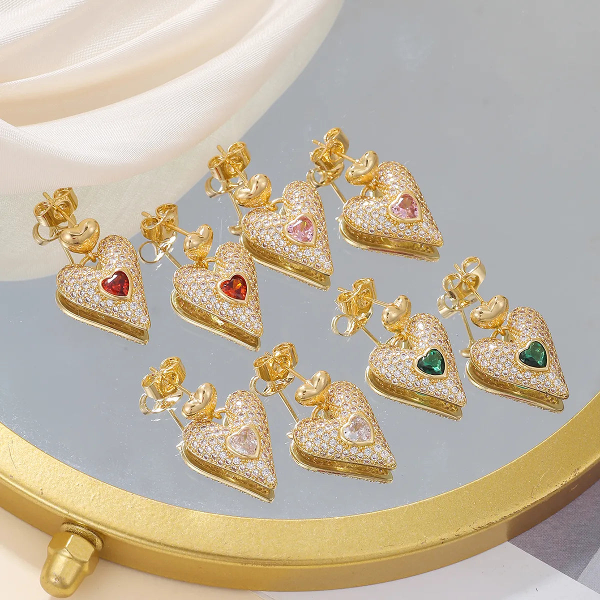 1 Pair Romantic Sweet Simple Style Heart Shape Plating Inlay Alloy Zircon 18k Gold Plated Drop Earrings