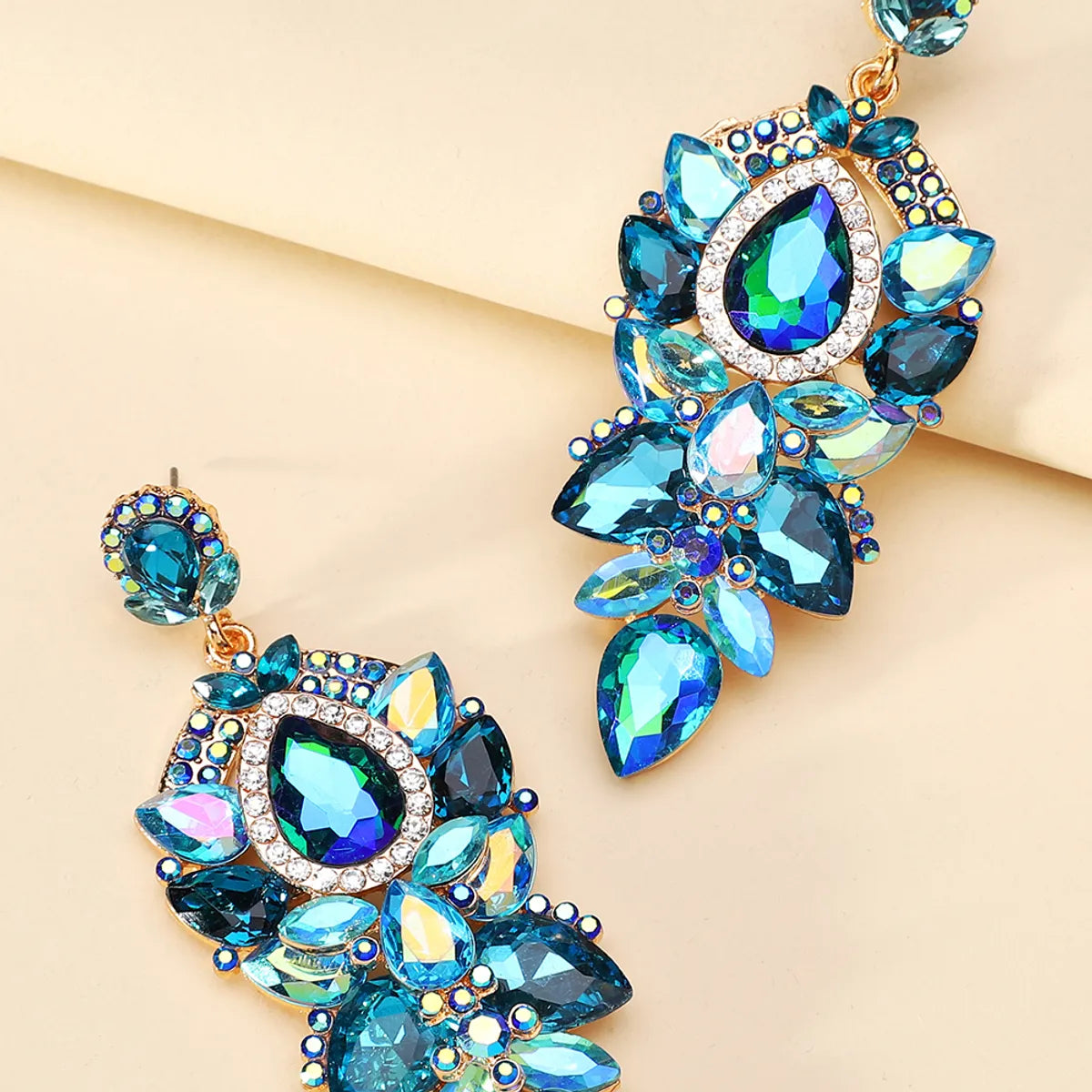 1 Pair Shiny Color Block Inlay Zinc Alloy Glass Dangling Earrings