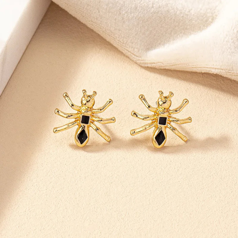 1 Pair Simple Style Ants Enamel Alloy Ear Studs