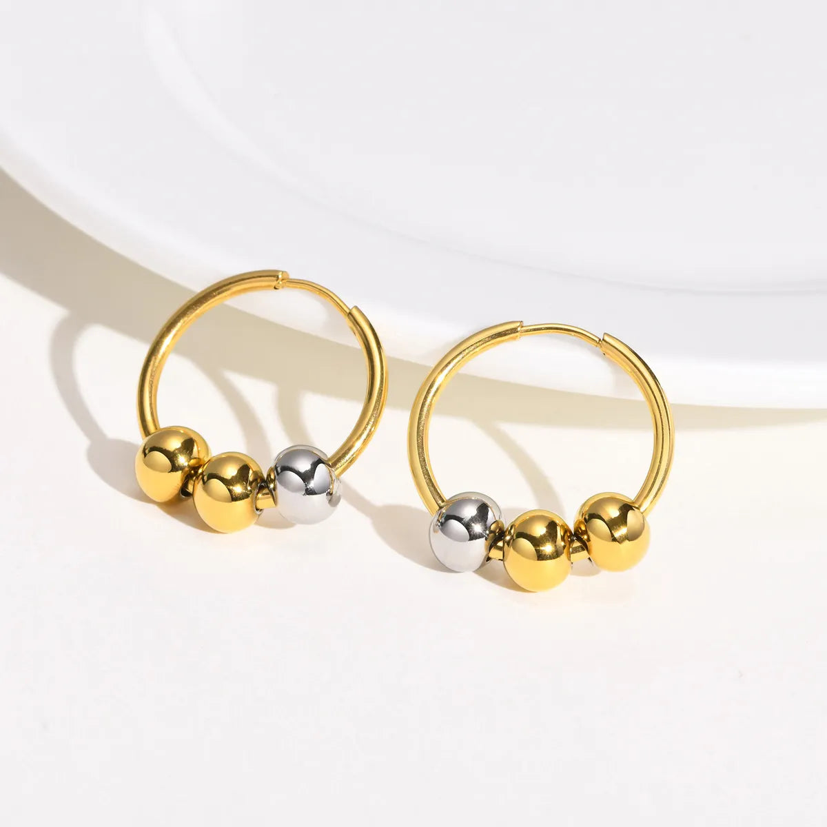 1 Pair Simple Style Ball Stainless Steel Plating Hoop Earrings