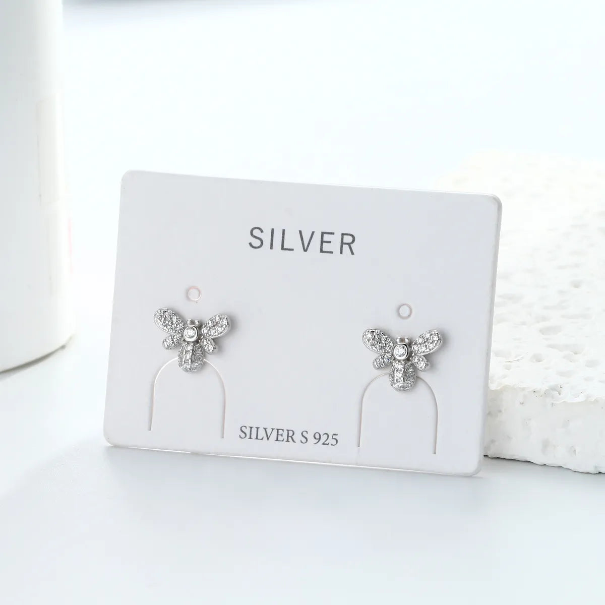 1 Pair Simple Style Bee Inlay Sterling Silver Zircon Earrings