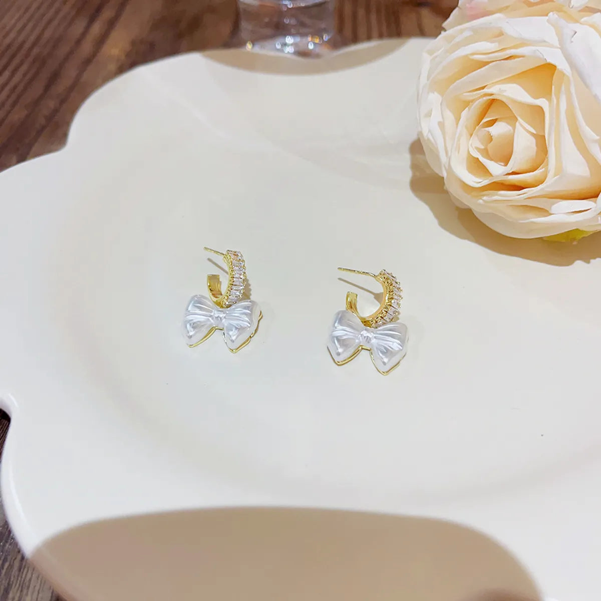 1 Pair Simple Style Bow Knot Inlay Copper Zircon Drop Earrings