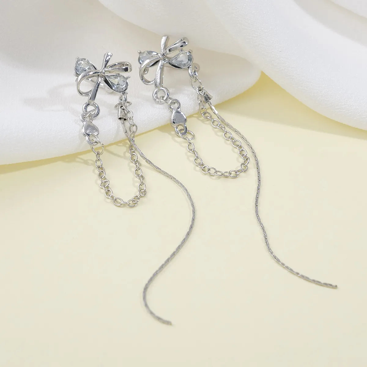 1 Pair Simple Style Bow Knot Inlay Metal Zircon Drop Earrings