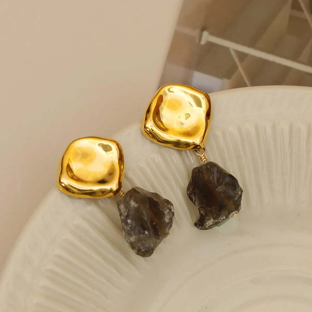 1 Pair Simple Style British Style Irregular Natural Stone Copper 18K Gold Plated Drop Earrings