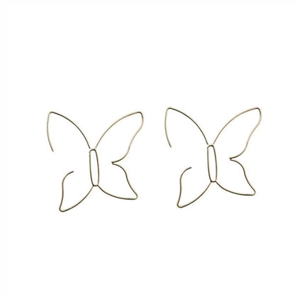 1 Pair Simple Style Butterfly Hollow Out Copper Ear Studs