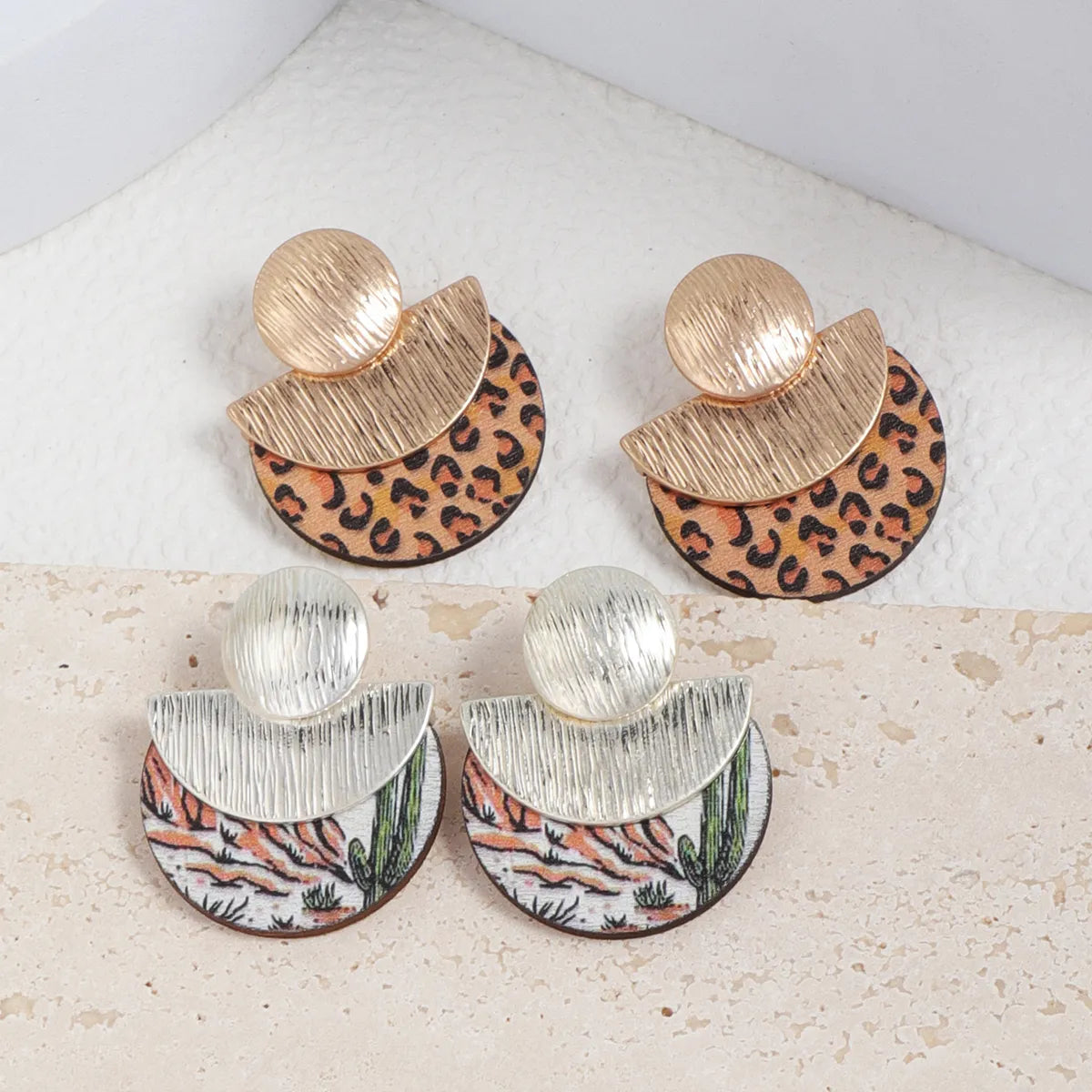 1 Pair Simple Style Cactus Leopard Plating Alloy Wood 18k Gold Plated Silver Plated Drop Earrings