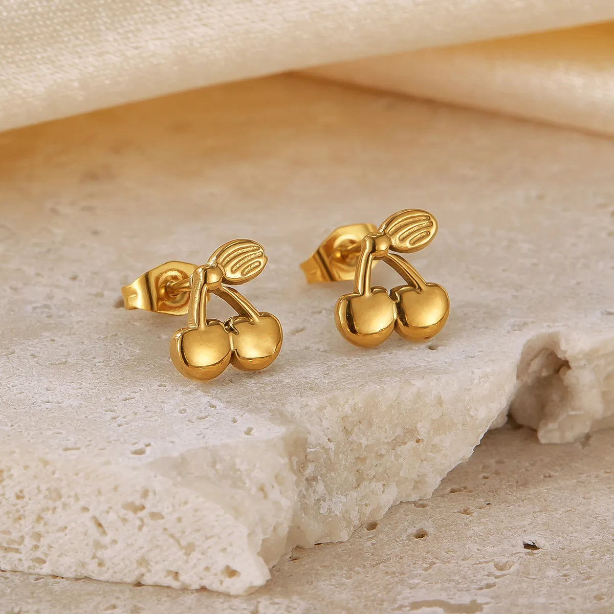 1 Pair Simple Style Cherry Plating 304 Stainless Steel Ear Studs