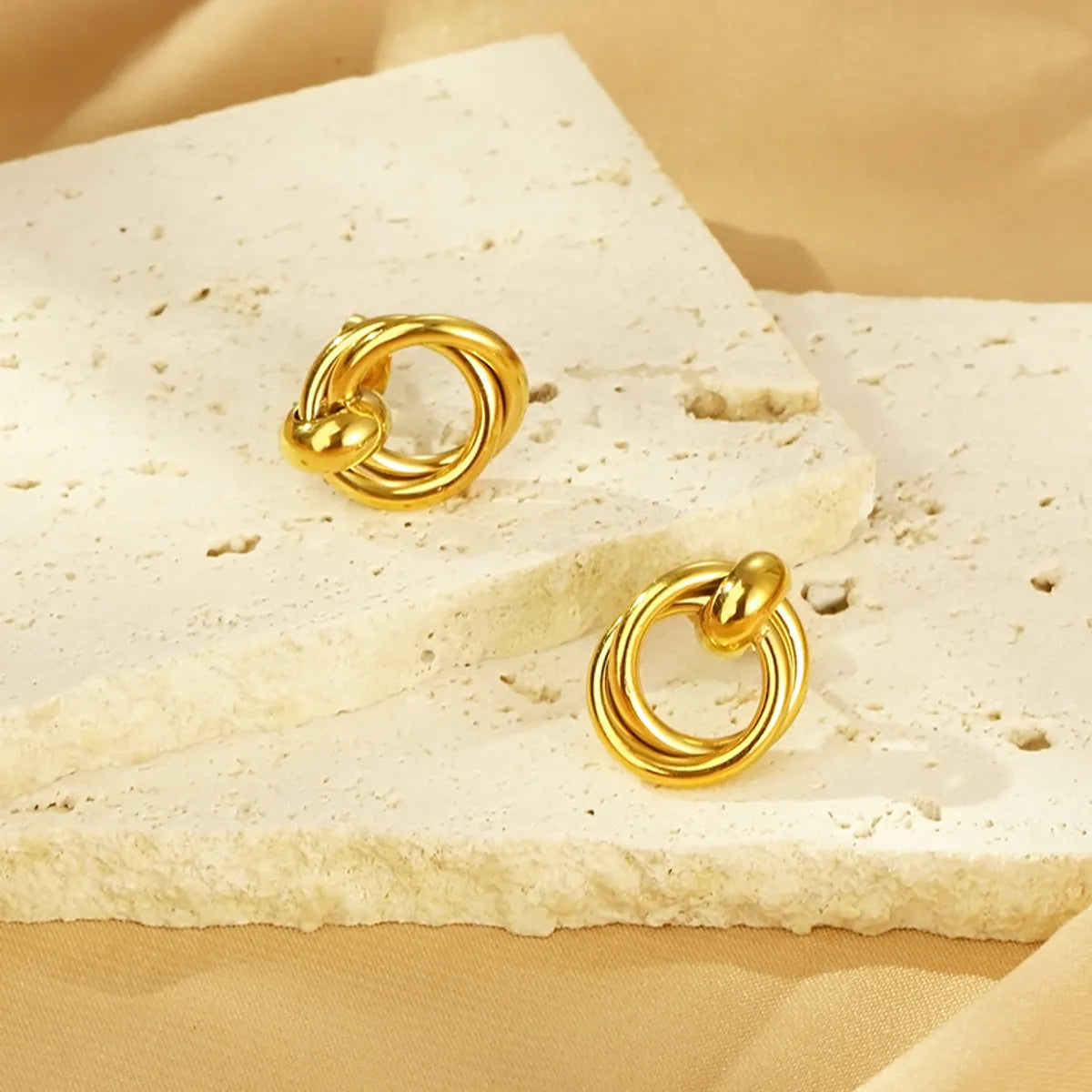 1 Pair Simple Style Circle 304 Stainless Steel 18K Gold Plated Ear Studs