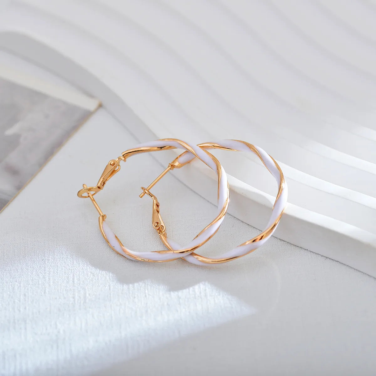 1 Pair Simple Style Circle Enamel Plating Alloy Earrings