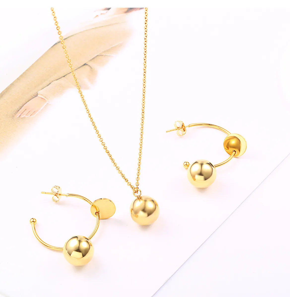 1 Pair Simple Style Circle Plating 304 Stainless Steel 18K Gold Plated Earrings