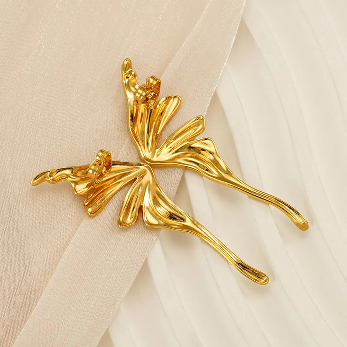 1 Pair Simple Style Classic Style Butterfly Plating 304 Stainless Steel 18K Gold Plated Ear Studs