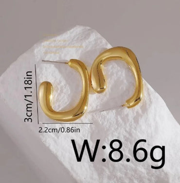 1 Pair Simple Style Classic Style C Shape Copper 18K Gold Plated Ear Studs