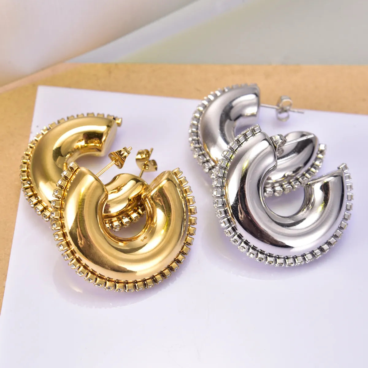 1 Pair Simple Style Classic Style C Shape Solid Color Plating Inlay Titanium Steel Zircon 18k Gold Plated Ear Studs