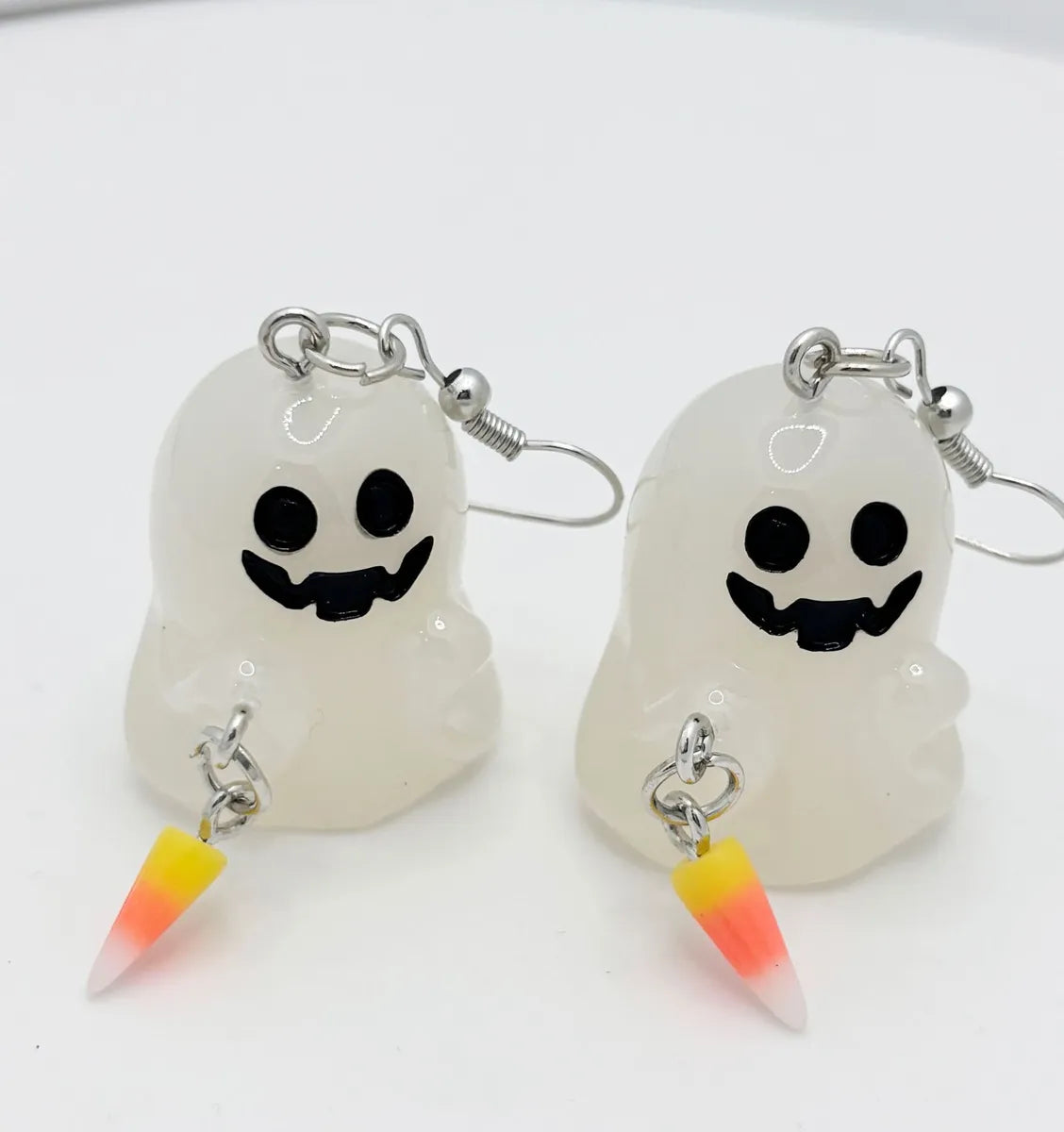 1 Pair Simple Style Classic Style Cartoon Character Printing Plastic Resin Drop Earrings