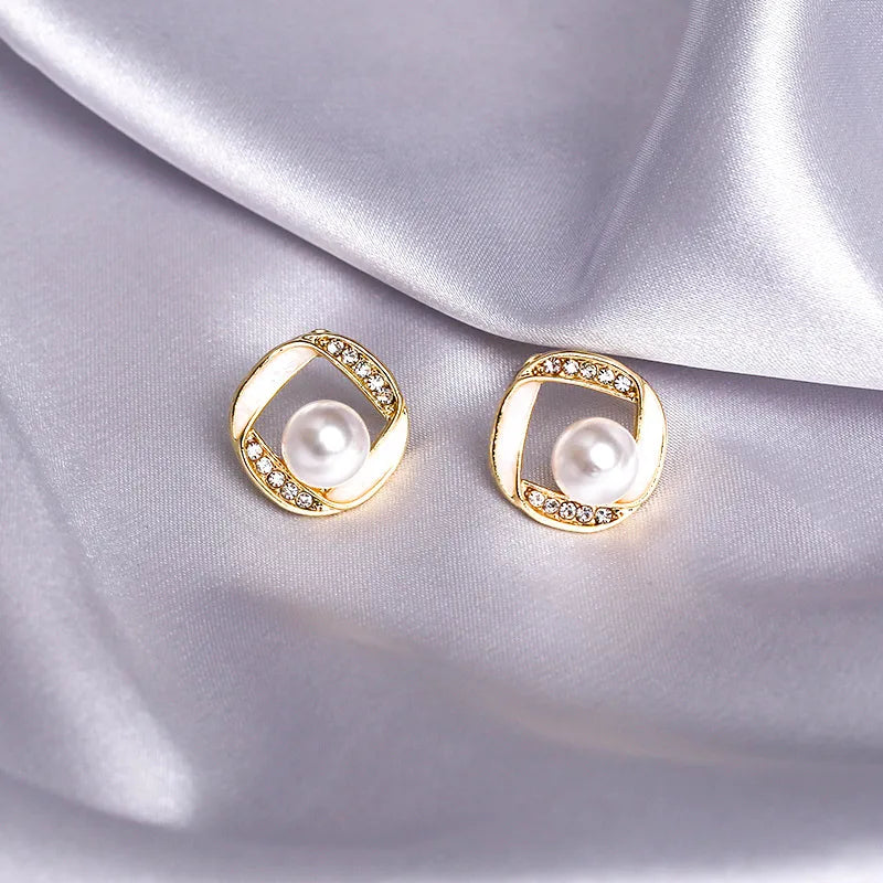 1 Pair Simple Style Classic Style Color Block Inlay Alloy Rhinestones Ear Studs