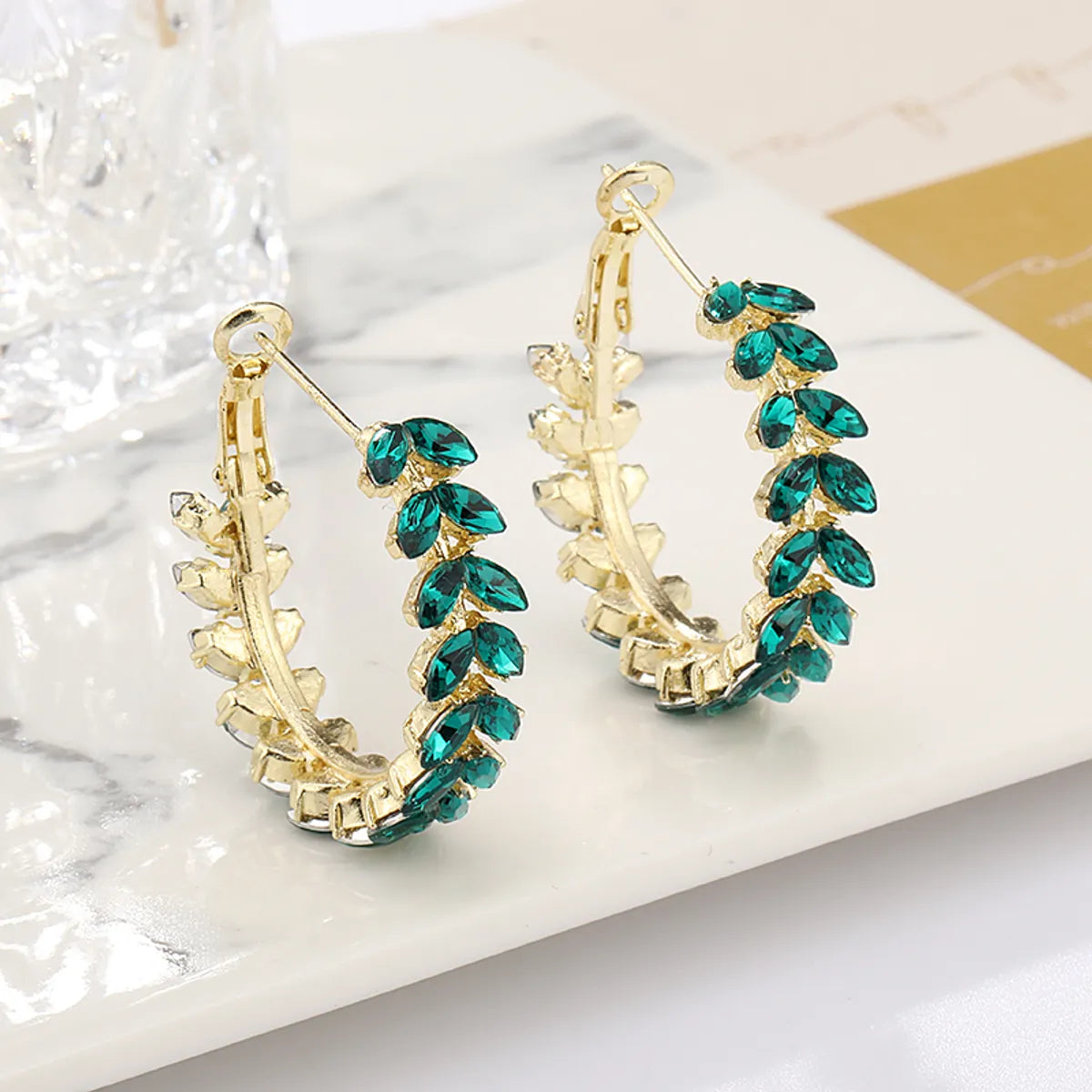 1 Pair Simple Style Classic Style Color Block Inlay Alloy Rhinestones Earrings