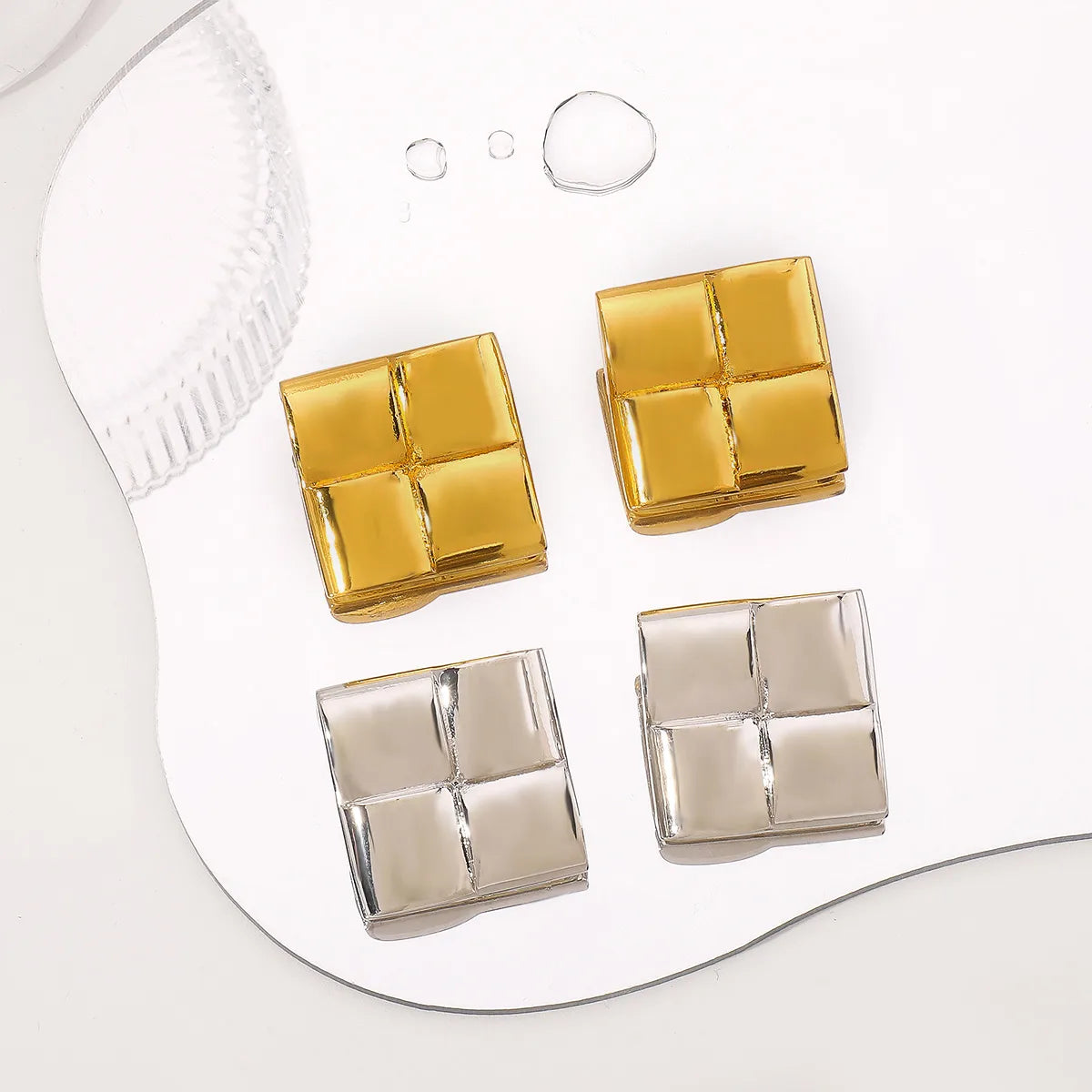 1 Pair Simple Style Classic Style Commute Geometric Solid Color Alloy Ear Studs