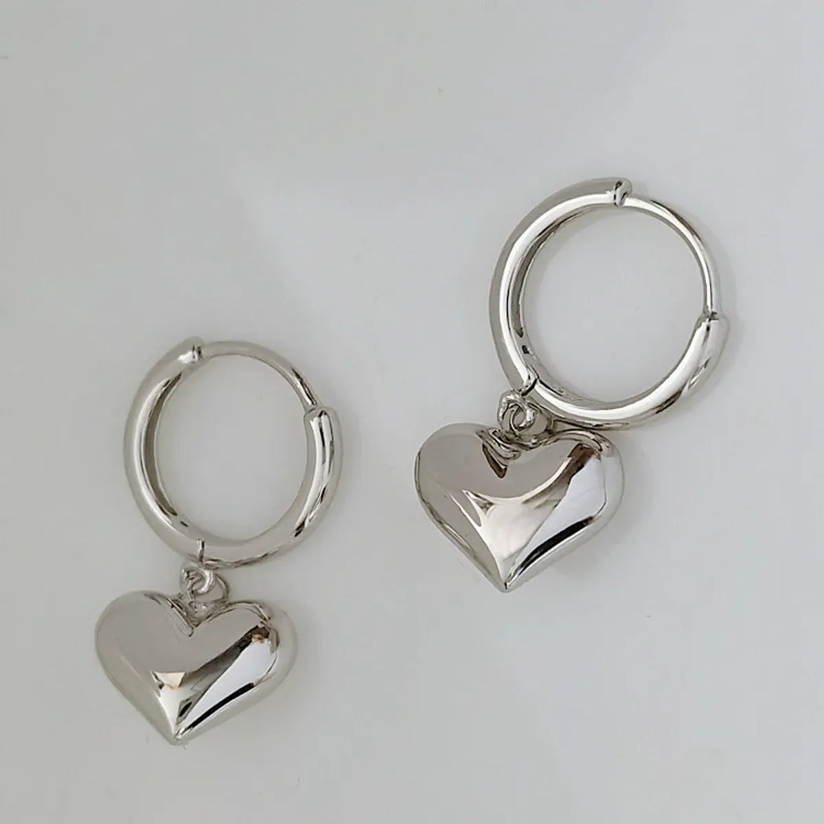 1 Pair Simple Style Classic Style Commute Heart Shape Plating Sterling Silver 14K Gold Plated White Gold Plated Drop Earrings