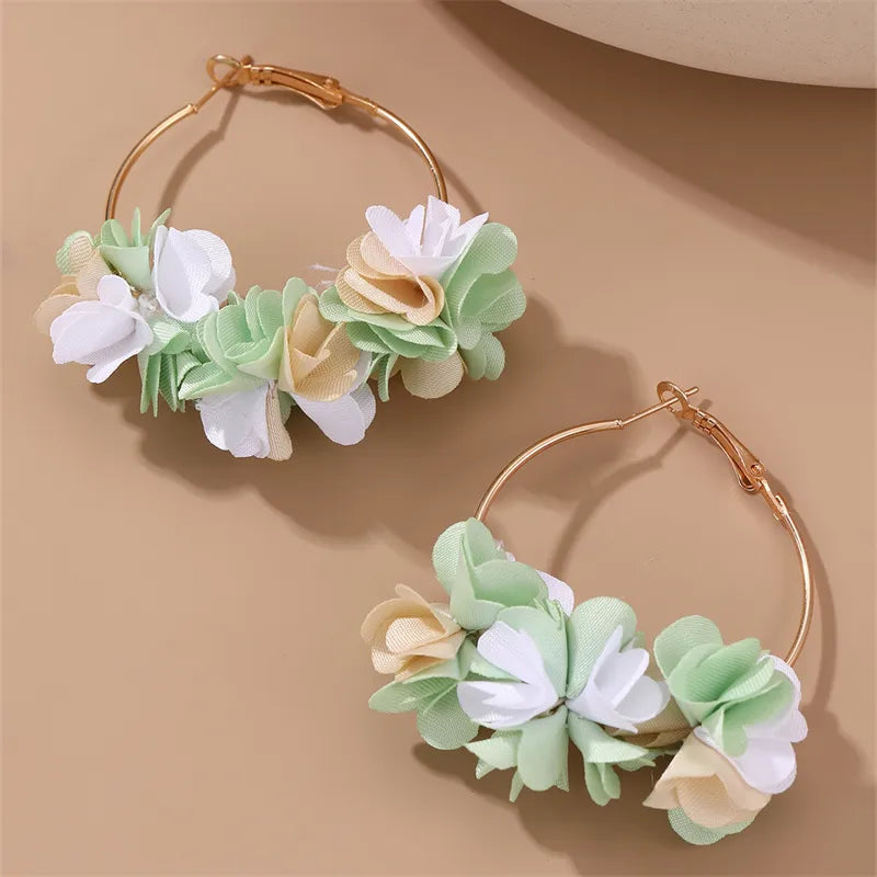 1 Pair Simple Style Classic Style Flower Patchwork Alloy Cloth Earrings