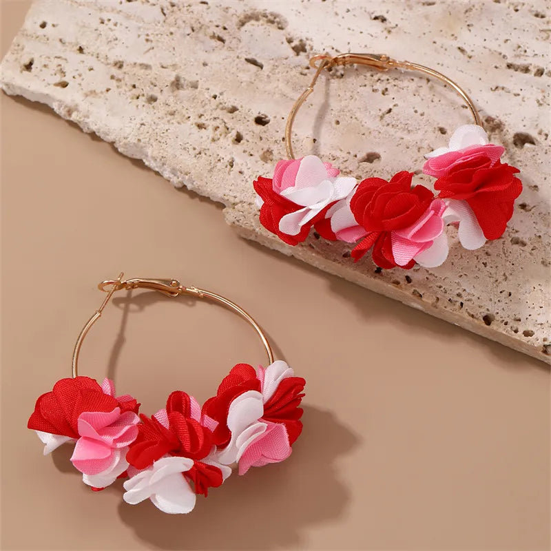 1 Pair Simple Style Classic Style Flower Patchwork Alloy Cloth Earrings