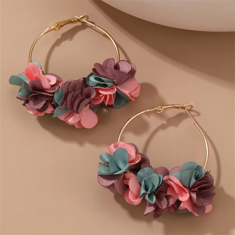 1 Pair Simple Style Classic Style Flower Patchwork Alloy Cloth Earrings