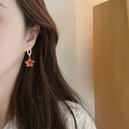 1 Pair Simple Style Classic Style Flower Patchwork Alloy Drop Earrings