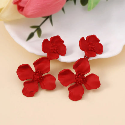 1 Pair Simple Style Classic Style Flower Patchwork Zinc Alloy Drop Earrings