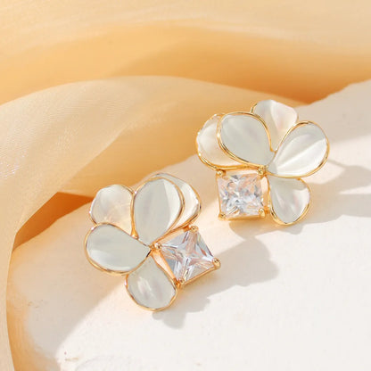 1 Pair Simple Style Classic Style Flower Plating Inlay Brass Zircon 14k Gold Plated 18k Gold Plated Drop Earrings