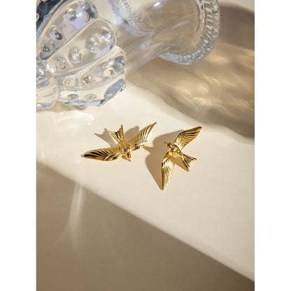 1 Pair Simple Style Classic Style Flying Bird Plating 304 Stainless Steel 18K Gold Plated Ear Studs