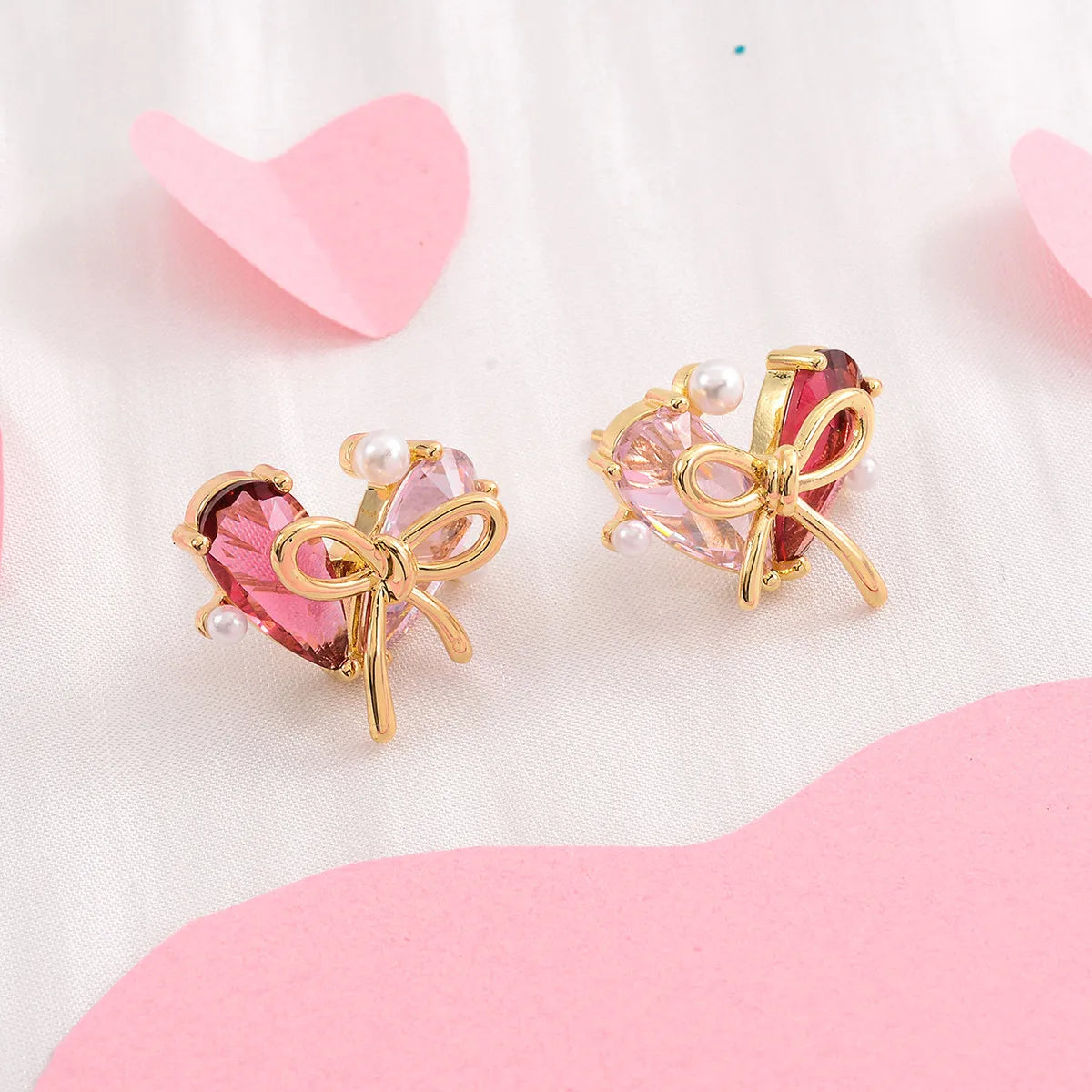 1 Pair Simple Style Classic Style Heart Shape Bow Knot Plating Inlay Copper Zircon 18K Gold Plated Ear Studs