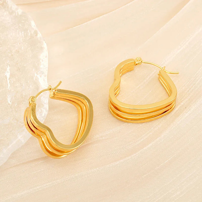 1 Pair Simple Style Classic Style Heart Shape Plating 304 Stainless Steel 18K Gold Plated Ear Studs