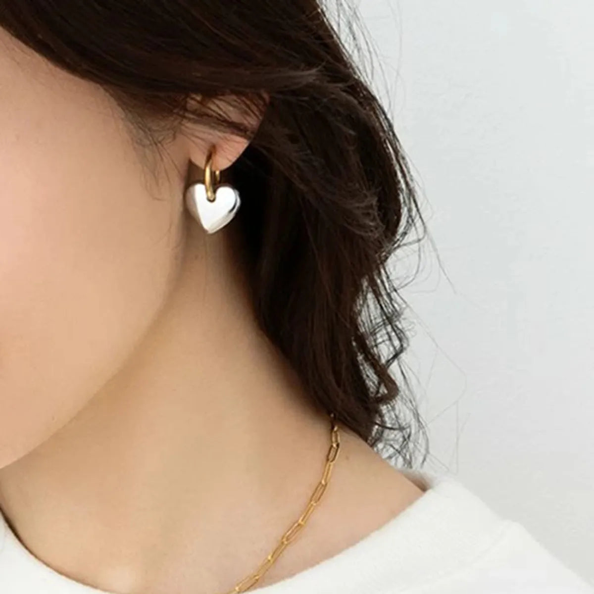 1 Pair Simple Style Classic Style Heart Shape Plating Titanium Steel Gold Plated Drop Earrings