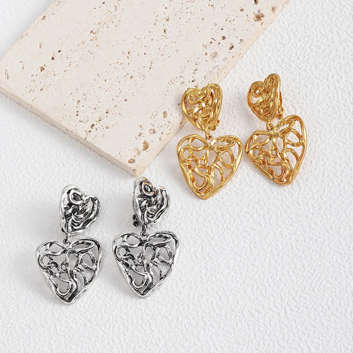 1 Pair Simple Style Classic Style Heart Shape Plating Zinc Alloy Gold Plated Drop Earrings