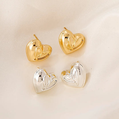 1 Pair Simple Style Classic Style Heart Shape Polishing Plating Copper Gold Plated Silver Plated Ear Studs