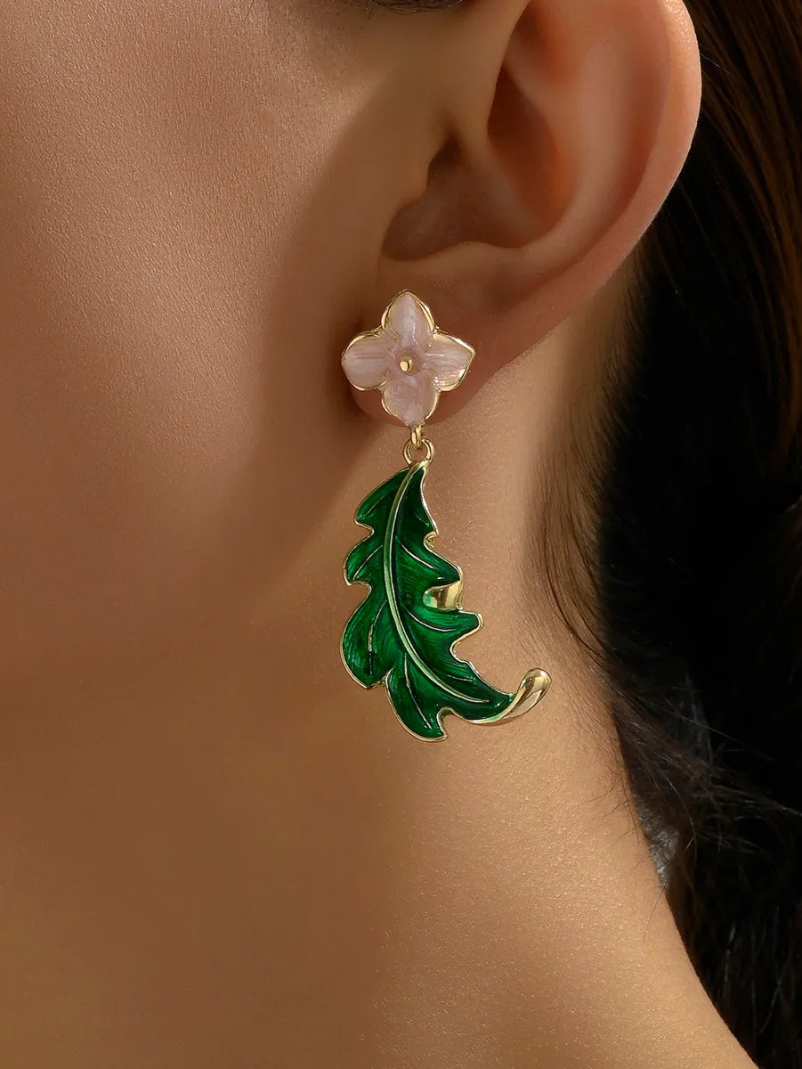 1 Pair Simple Style Classic Style Leaves Enamel Alloy Drop Earrings