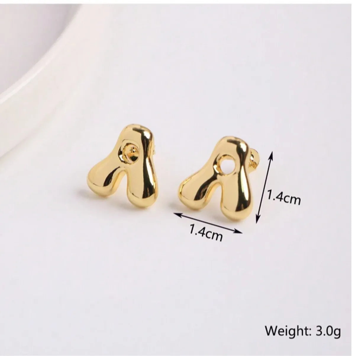 1 Pair Simple Style Classic Style Letter Gold Plated Ear Studs