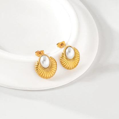 1 Pair Simple Style Classic Style Oval Plating Inlay 304 Stainless Steel Pearl 18K Gold Plated Ear Studs