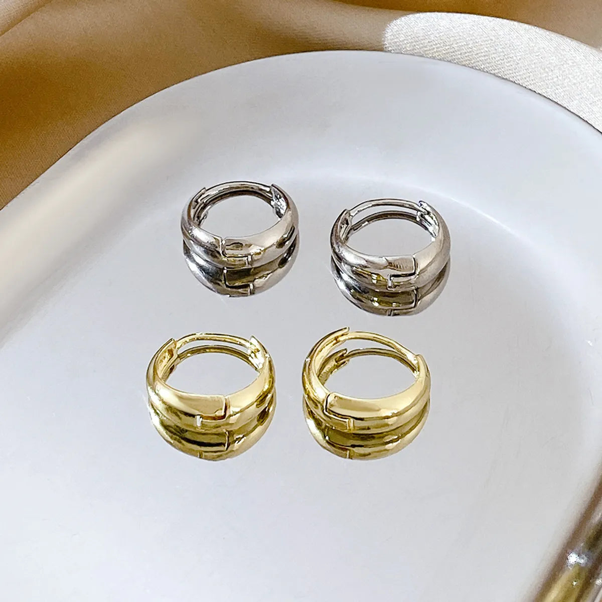 1 Pair Simple Style Classic Style Semicircle Round Square Plating Inlay Alloy Artificial Gemstones Earrings