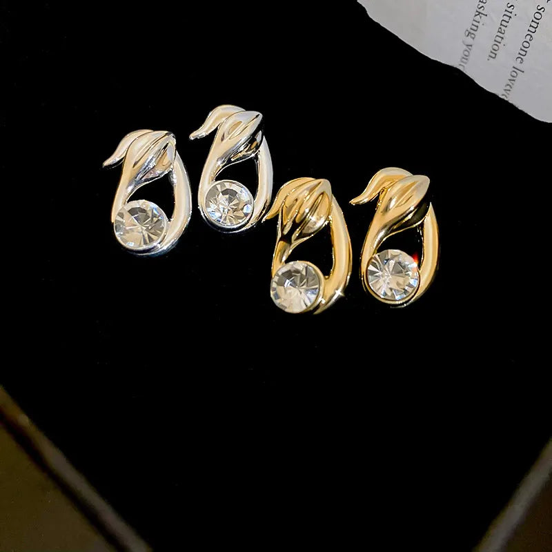 1 Pair Simple Style Classic Style Snake-Shaped Inlay Alloy Copper Rhinestones Ear Studs