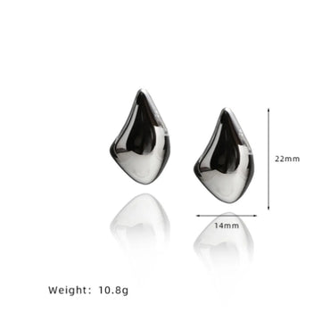 1 Pair Simple Style Classic Style Solid Color 304 Stainless Steel Titanium Steel 18K Gold Plated Ear Studs